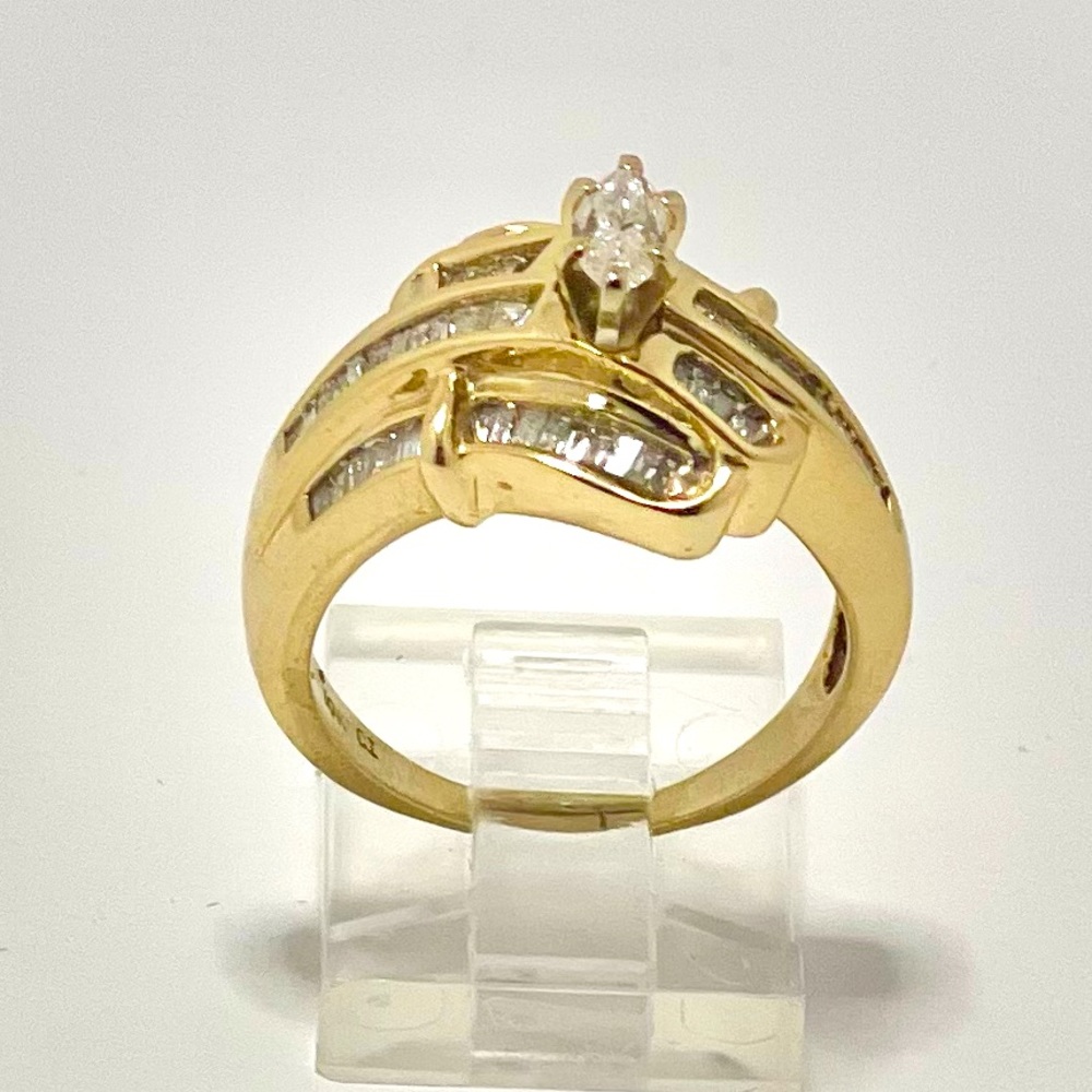 10K Diamond Engagement ring.